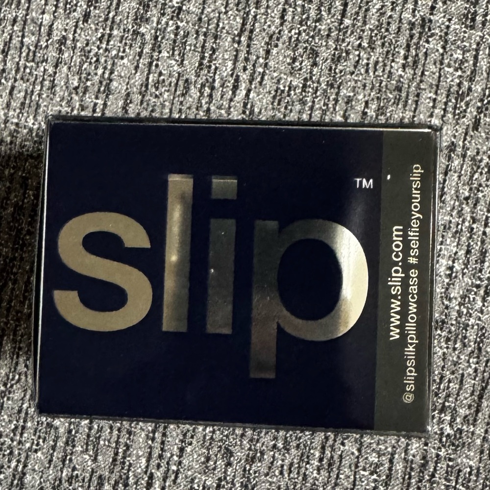 Slip Silk Scrunchies - Box of 6 - Picture 7 of 11